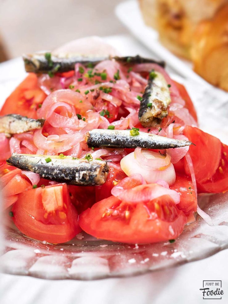 baster ensalada tomate sardinas